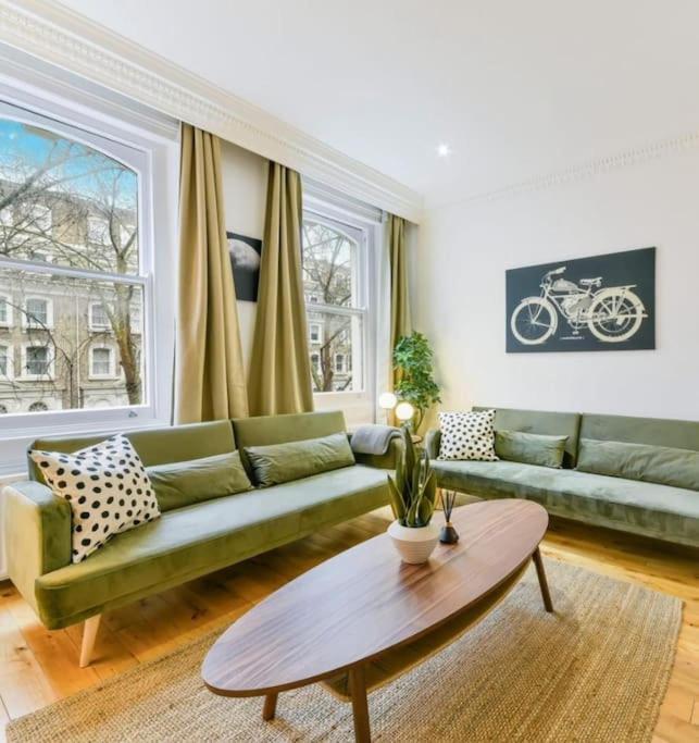 Knightsbridge Stylish Two Bedroom Apartment Londra Exterior foto